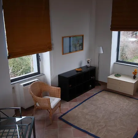 Flegrea House Aparthotel