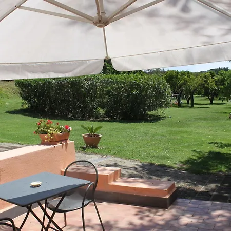 Aparthotel Flegrea House 3*
