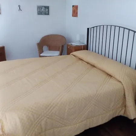Flegrea House 3*